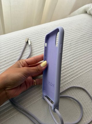 Funda iPhone 11 Tuppi Cases Lila