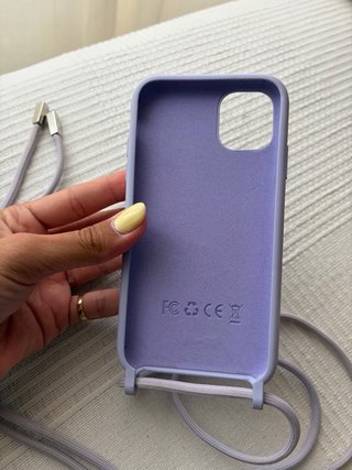 Funda iPhone 11 Tuppi Cases Lila