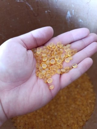 Cola de hueso para carpintería