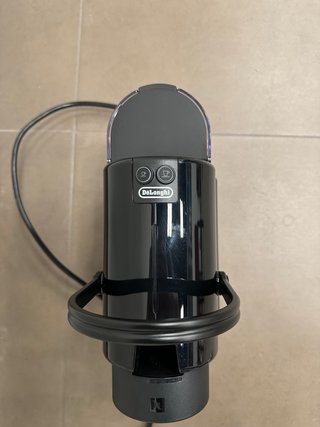 Cafetera Nespresso Inissia negra