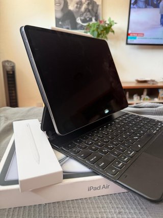 iPad Air M2 13 Wifi 2024 + Teclado + Apple Pencil