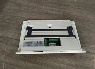 Panel táctil 2N WiFi 7" blanco