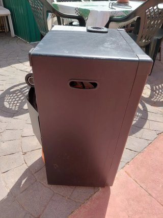 Estufa de gas negra