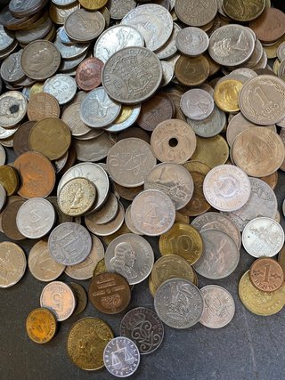 Lote 1 Kilo Monedas Mundo