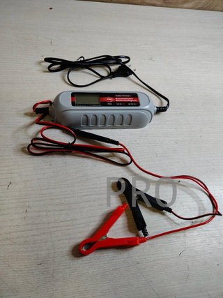 Cargador de batería Inteligente - Dino KRAFTPAKET