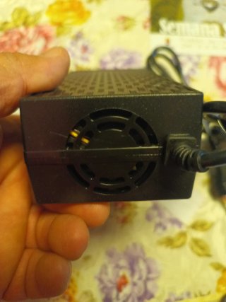 Cargador Fuente Alimentación JN-48 54.6V 2A