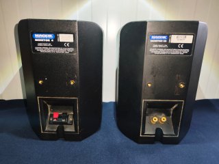 Pareja Altavoces Mackie Industrial Negros