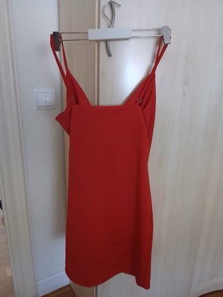 Vestido rojo drapeado tirantes finos
