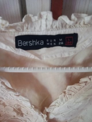 Blusa Bershka Boho Beige
