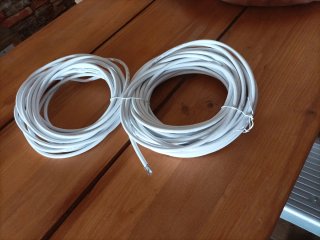 Cable de antena blanco. 25 metros