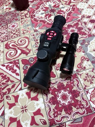 Visor ATN X-Sight HD Día/Noche