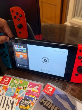 Nintendo Switch Azul/Rojo + Juegos