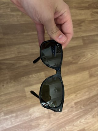 Occhiali da sole Ray-Ban neri originali
