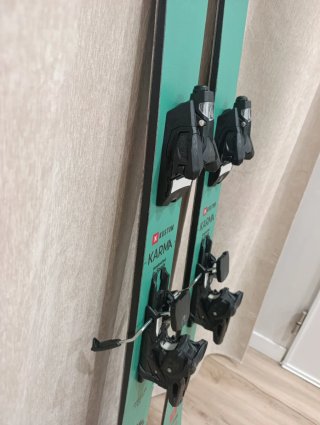 Esquís Kustom Karma Freeride