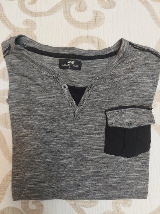 Camiseta gris talla M