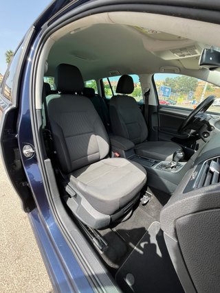 Volkswagen Golf VII Variant  1.6 TDI 110CV DSG