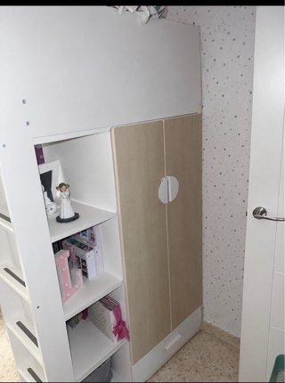Litera Ikea con escritorio