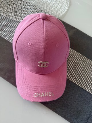 Cappello Chanel Rosa