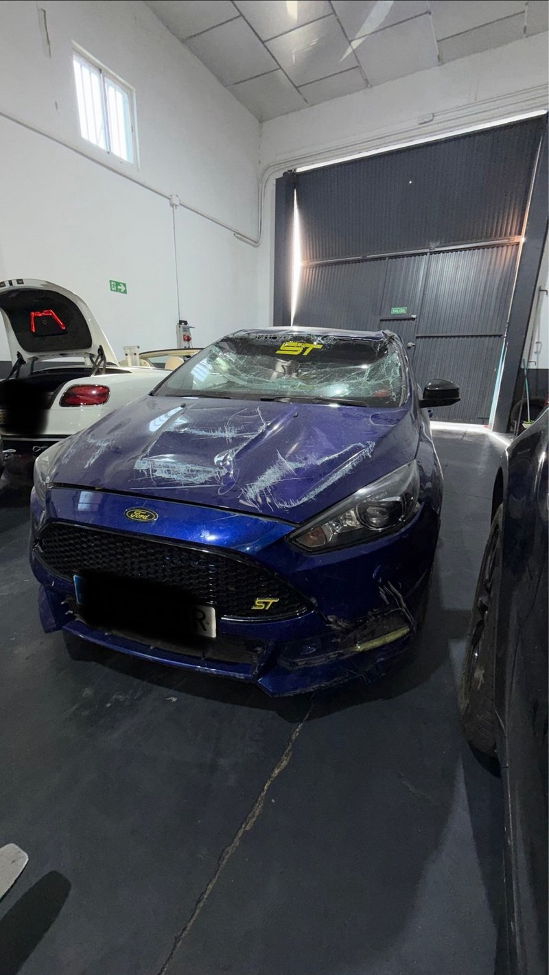 Ford Focus Sportbreak 2.0 Ecoboost Auto-S&S ST 2017, foto 2