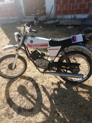 Puch Borrasca Moped Roja y Blanca