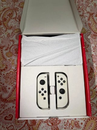 Nintendo Switch OLED Bianca - Completa