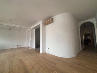 Instalación Tarima y Rodapié