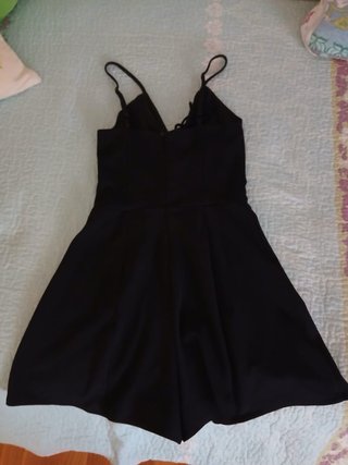 Mono negro tirantes