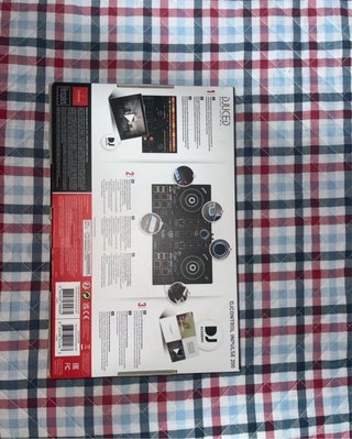 Controladora DJ Hercules Impulse 200