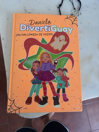 Libros Daniela DivertiGuay (2 unidades)