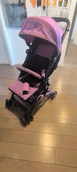 Silla de paseo Chicco color lila