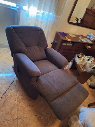 Sillón Relax Turin Power Lift 1300€ eléctrico