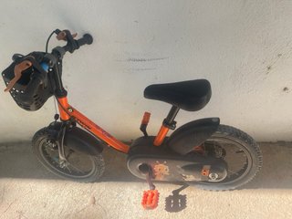 Bicicleta infantil naranja BTWIN