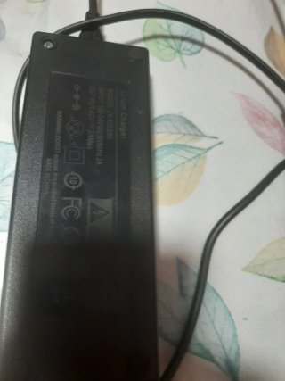 Cargador Li-ion 42V 2A para patinete