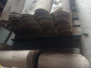 Tejas antiguas de barro