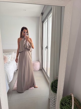 Vestido largo champagne