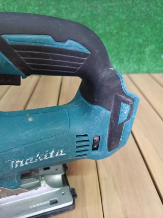 Makita DJV182 Caladora 18V BL (Solo Cuerpo)