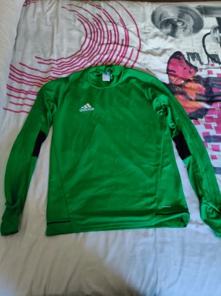 Camiseta Adidas verde manga larga