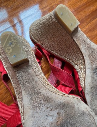 Sandalias CH Carolina Herrera Rojas