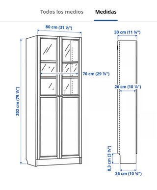 Mueble con puertas de cristal y madera