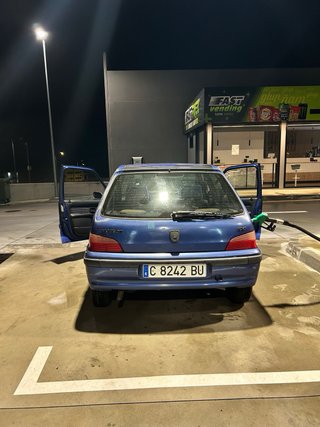 Peugeot 106 1.1