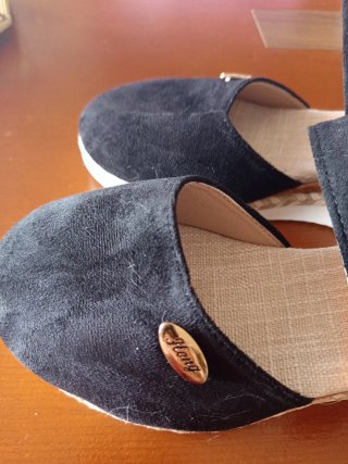 Sandalias de ante negras