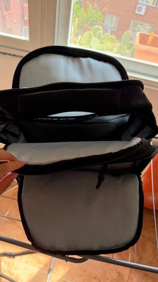 Mochila HP Negra Compacta