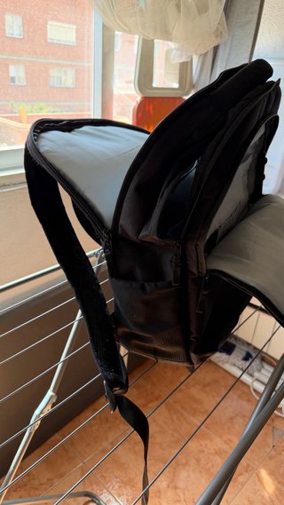 Mochila HP Negra Compacta