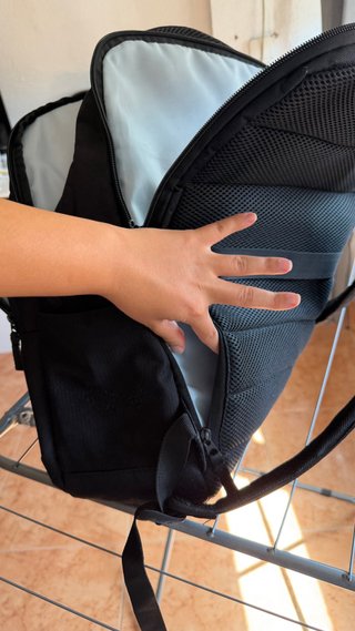 Mochila HP Negra Compacta