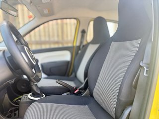 ✅ RENAULT TWINGO / Bluethoo / 5 Puertas