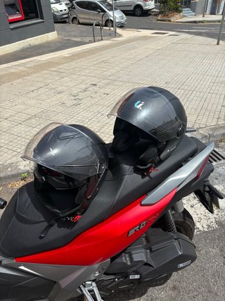 Cascos Jet Moto Negro y Gris