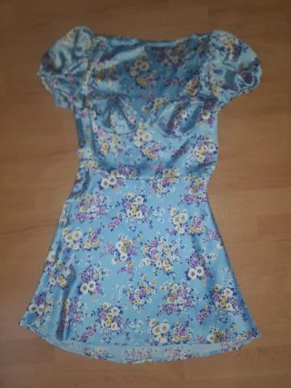 Vestido floral azul