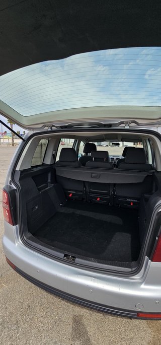 Volkswagen Touran 1.9 TDI 2010