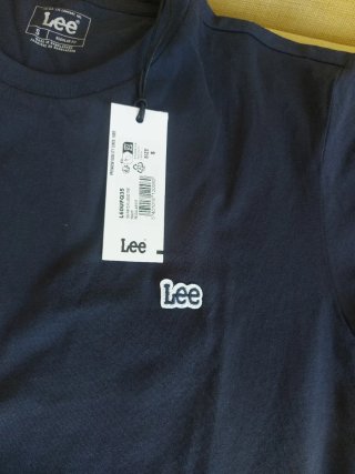 T-shirt Lee taglia S nuova