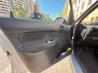 Peugeot 206 2004